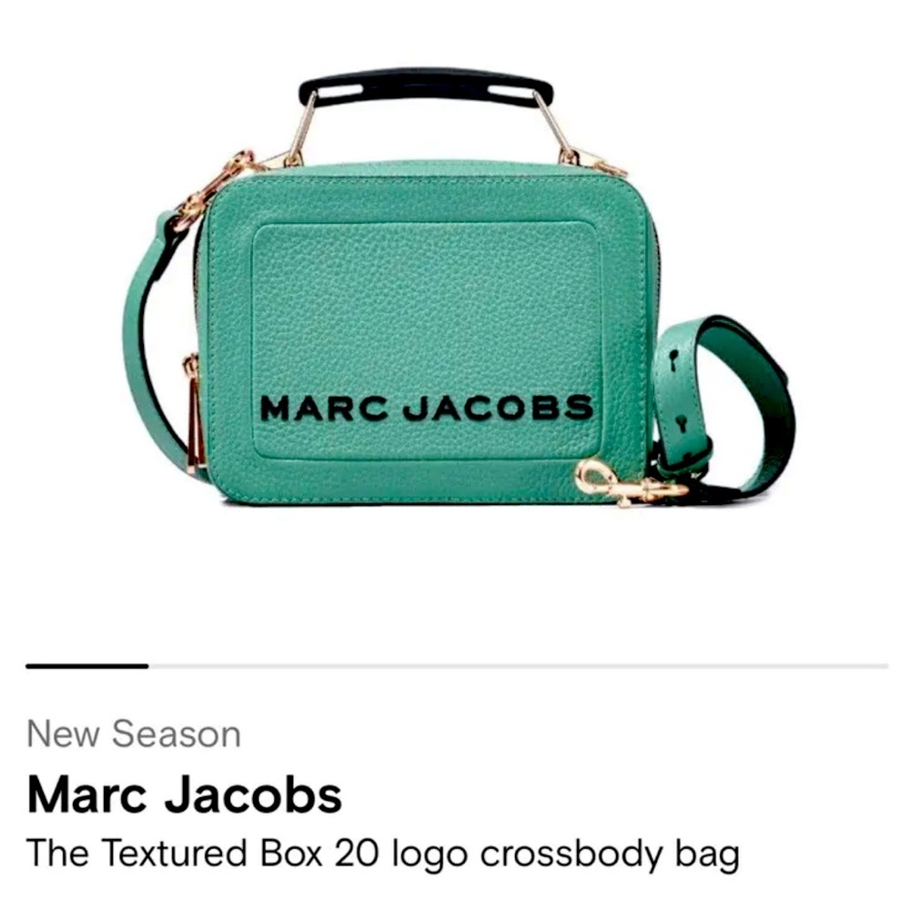 Marc Jacobs Textured Softbox Size 20.